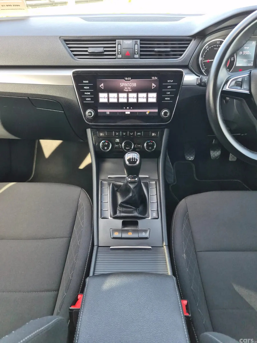 Skoda Superb Saloon, Diesel, 2021, Grey