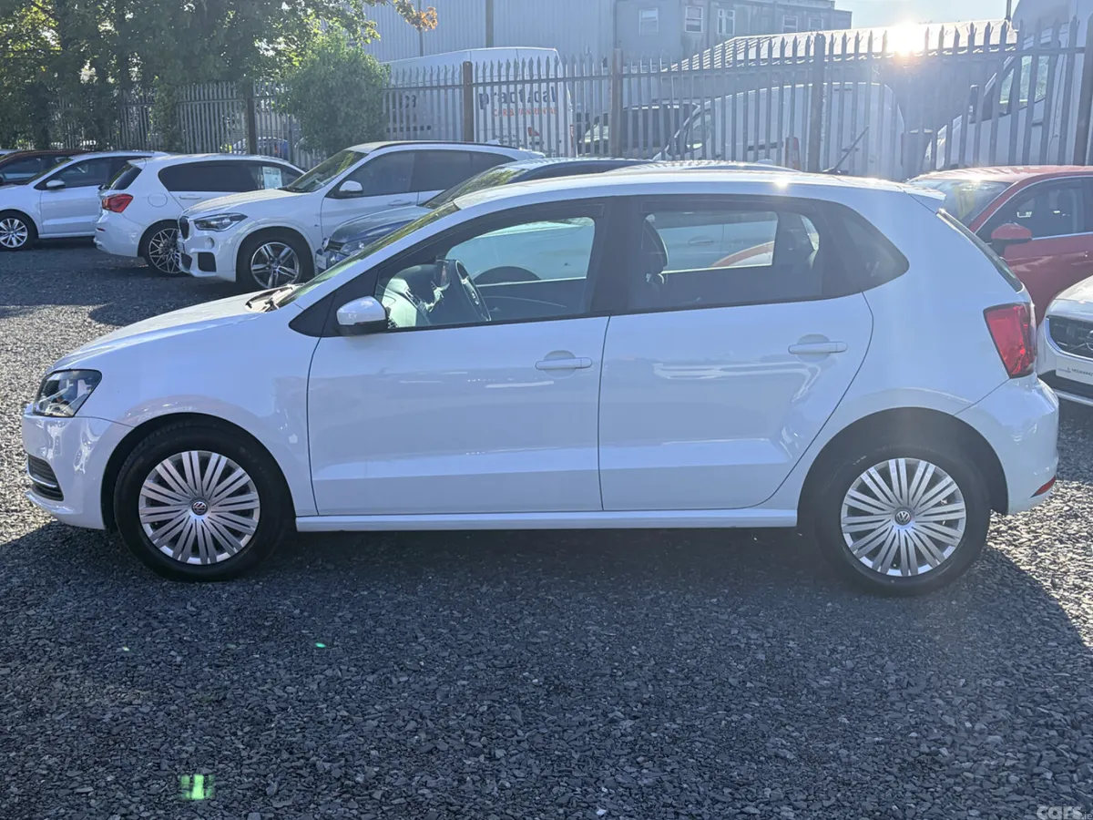 Volkswagen Polo Hatchback, Petrol, 2017, White