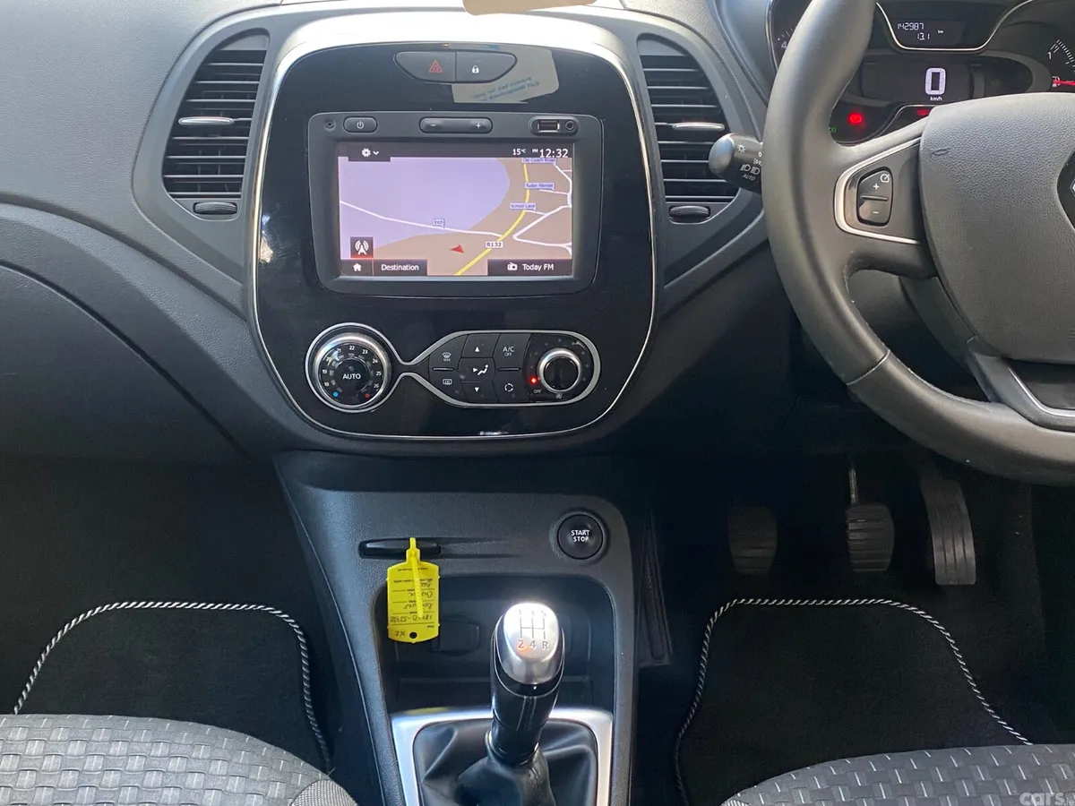 Renault Captur Hatchback, Petrol, 2018, Blue
