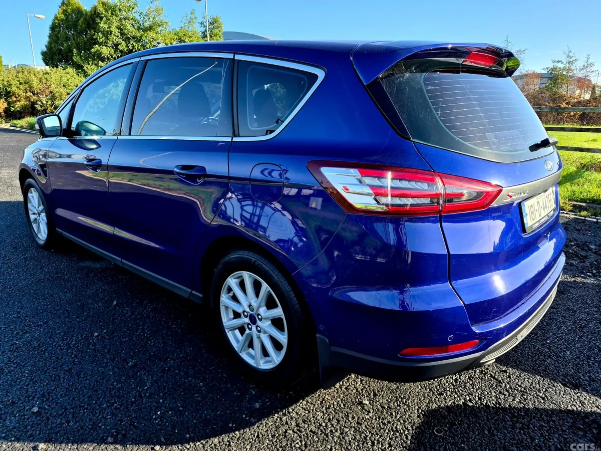 Ford S-Max MPV, Petrol, 2018, Blue