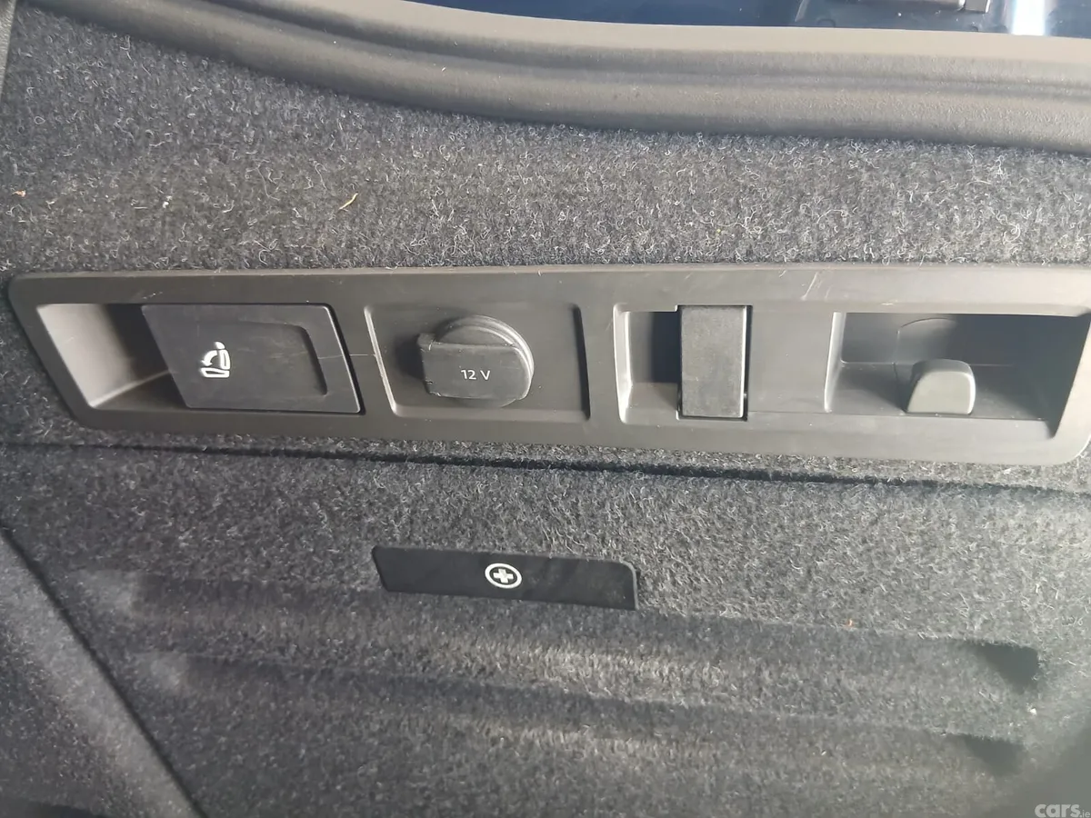 Skoda Superb Saloon, Diesel, 2022, Blue