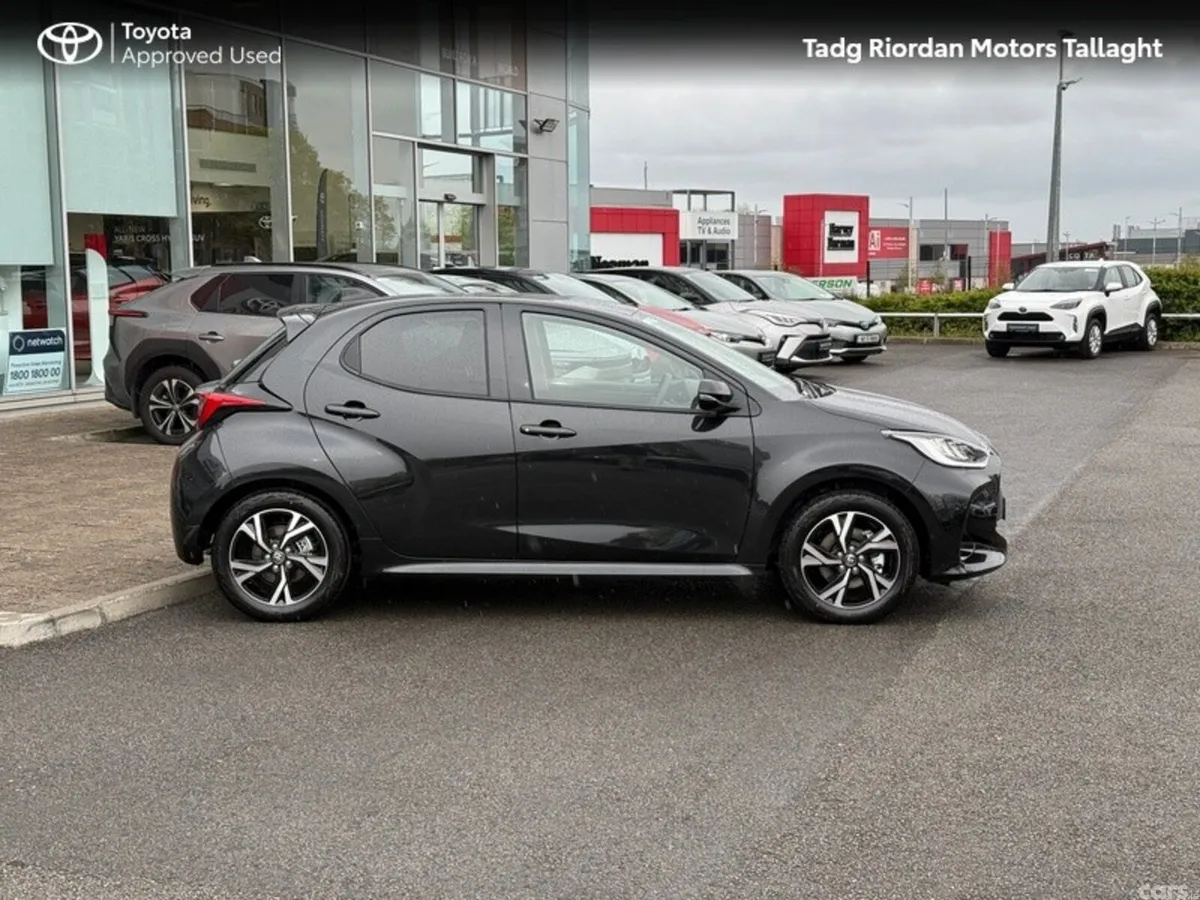 Toyota Yaris Hatchback, Petrol Hybrid, 2026, Black