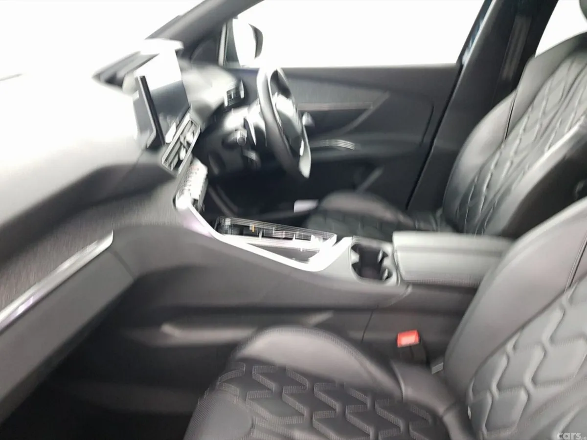 Peugeot 3008 SUV, Petrol Plug-in Hybrid, 2024, Blue