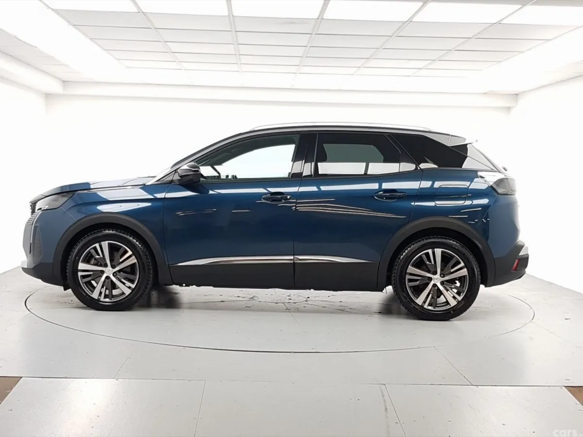 Peugeot 3008 SUV, Petrol Plug-in Hybrid, 2024, Blue