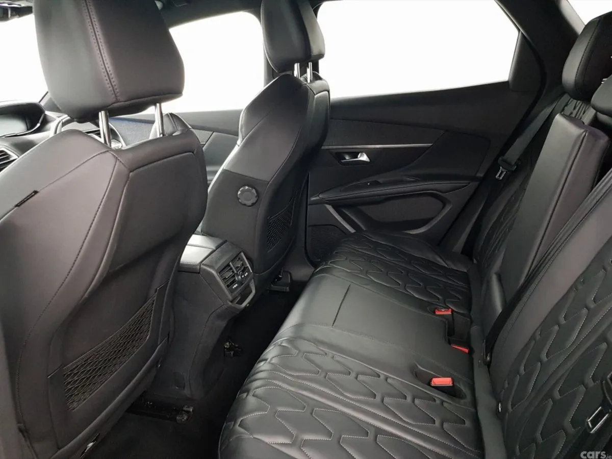 Peugeot 3008 SUV, Petrol Plug-in Hybrid, 2024, Blue