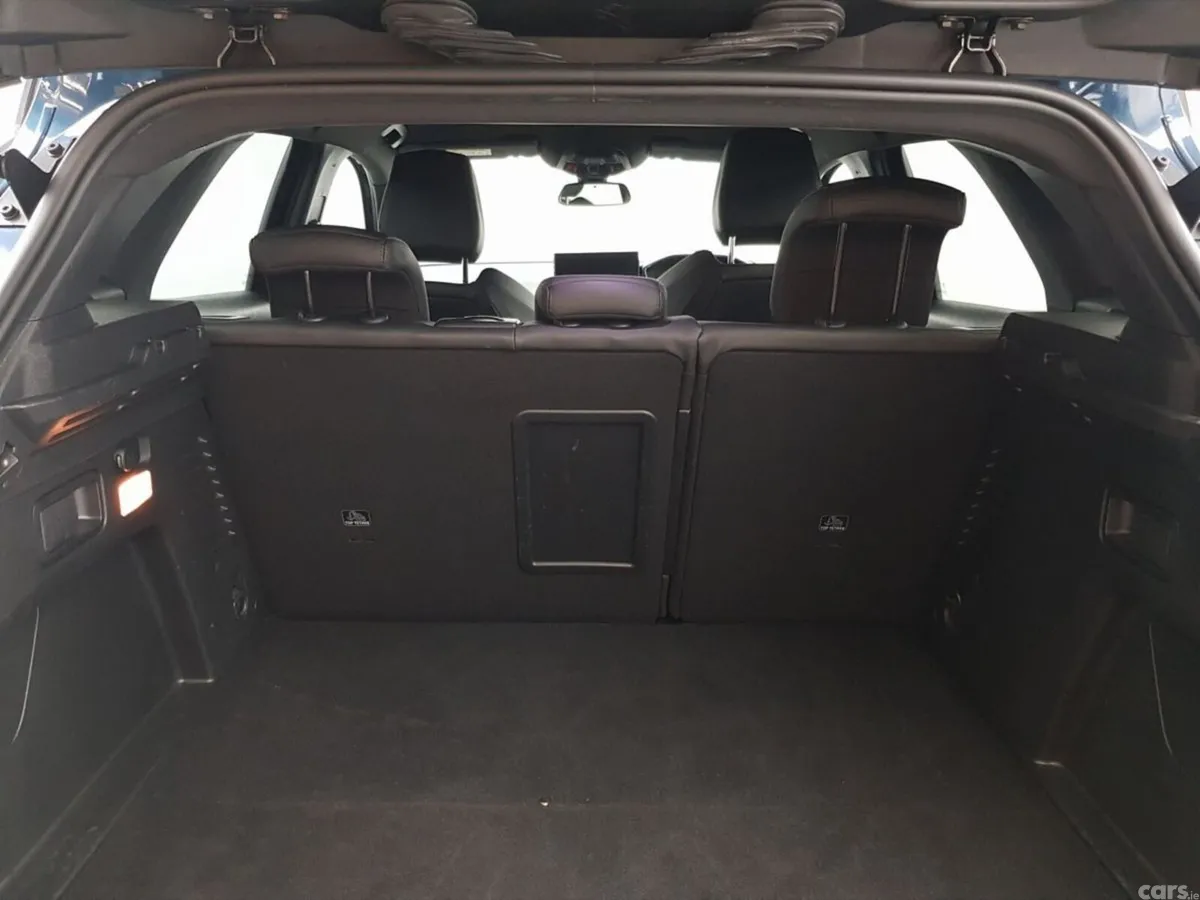 Peugeot 3008 SUV, Petrol Plug-in Hybrid, 2024, Blue