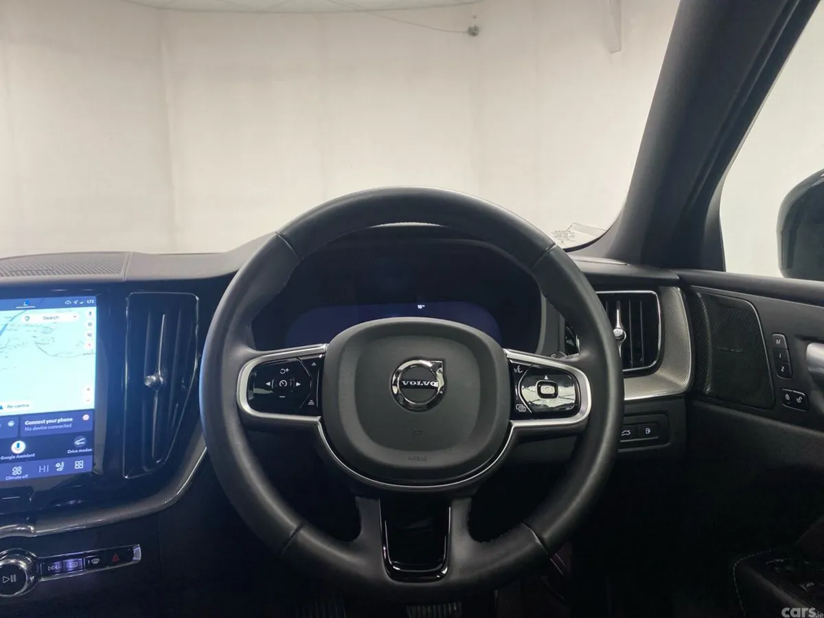 Volvo XC60 SUV, Petrol Plug-in Hybrid, 2025, Grey