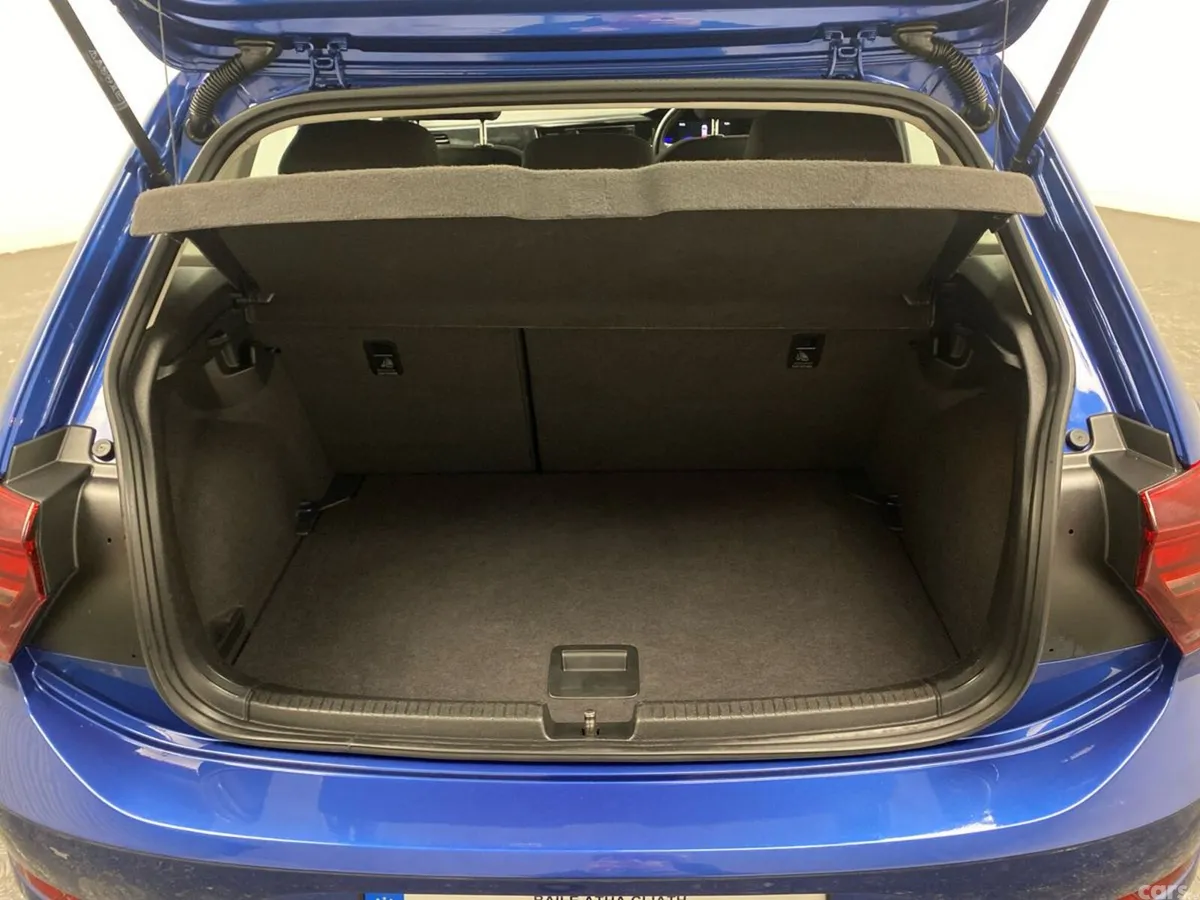 Volkswagen Polo Hatchback, Petrol, 2024, Blue