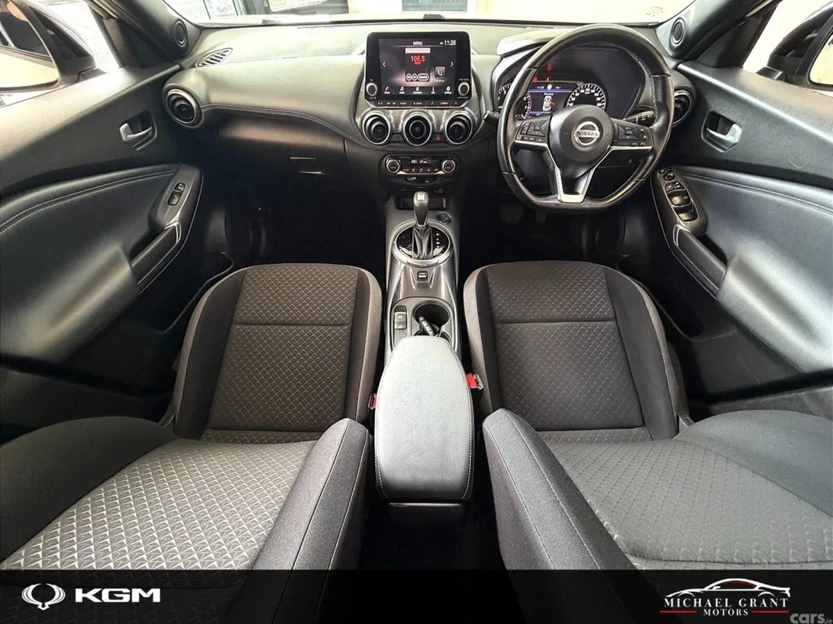 Nissan Juke SUV, Petrol, 2022, White