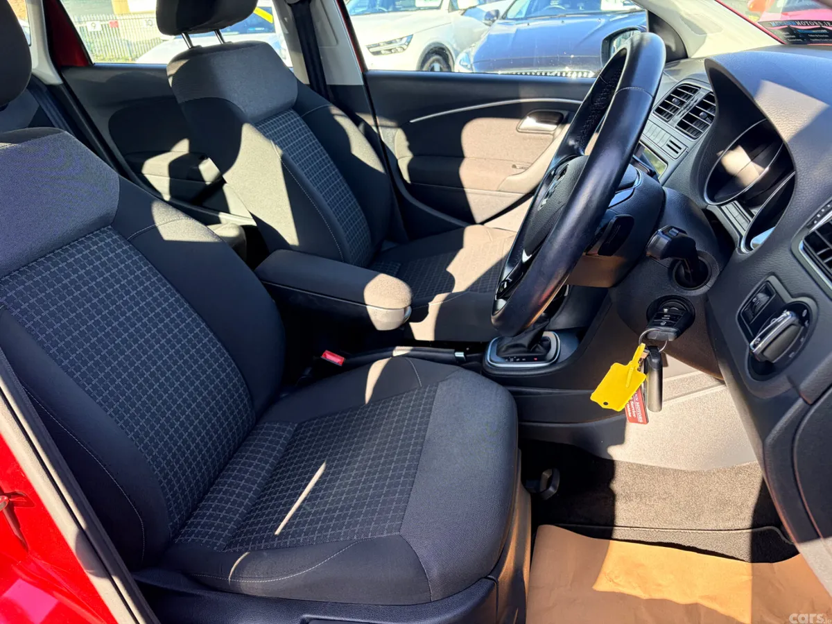 Volkswagen Polo Hatchback, Petrol, 2016, Red