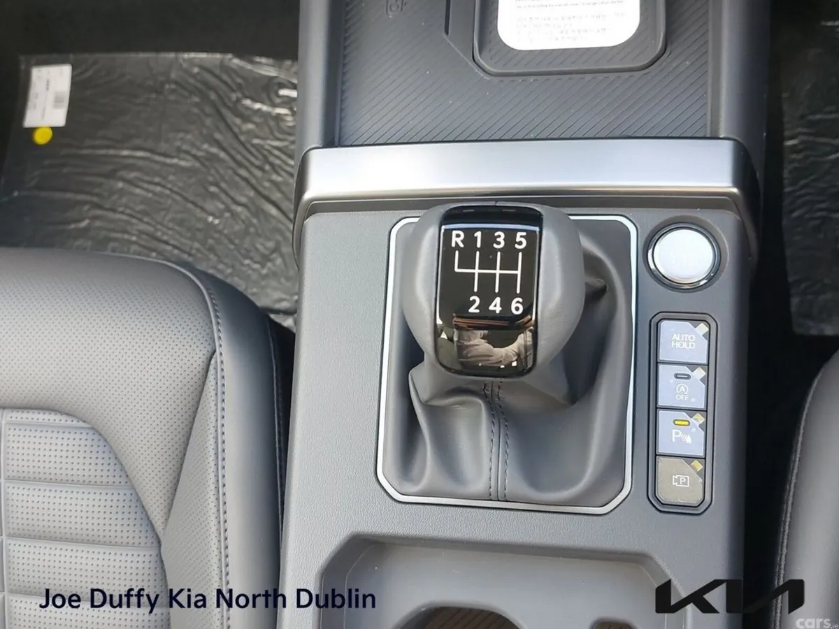 Kia Seltos SUV, Petrol Hybrid, 2027, Grey