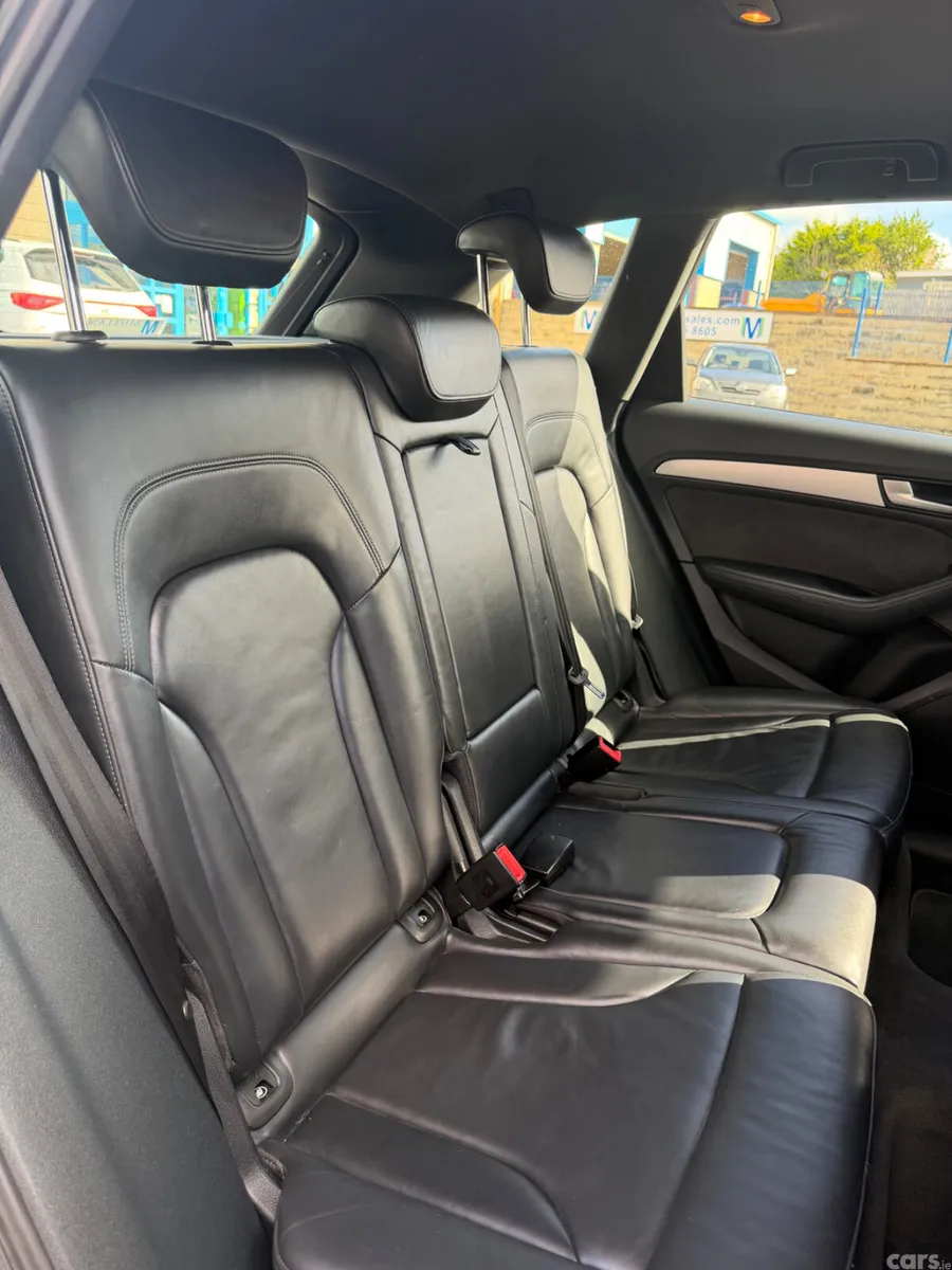 Audi Q5 SUV, Diesel, 2015, Grey