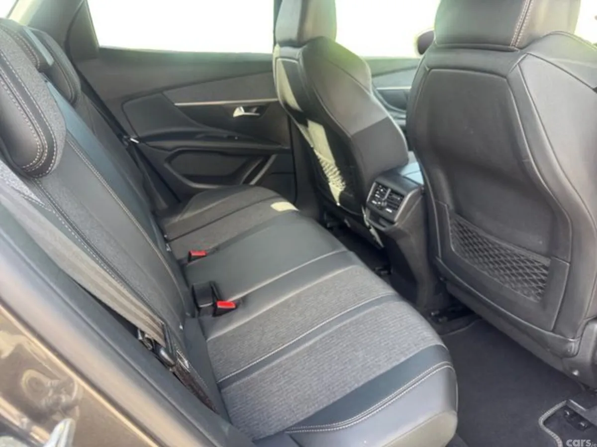 Peugeot 3008 Hatchback, Diesel, 2019, Grey