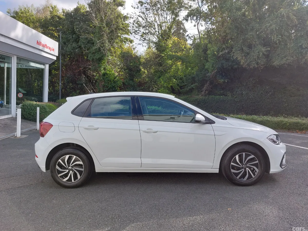 Volkswagen Polo Hatchback, Petrol, 2023, White