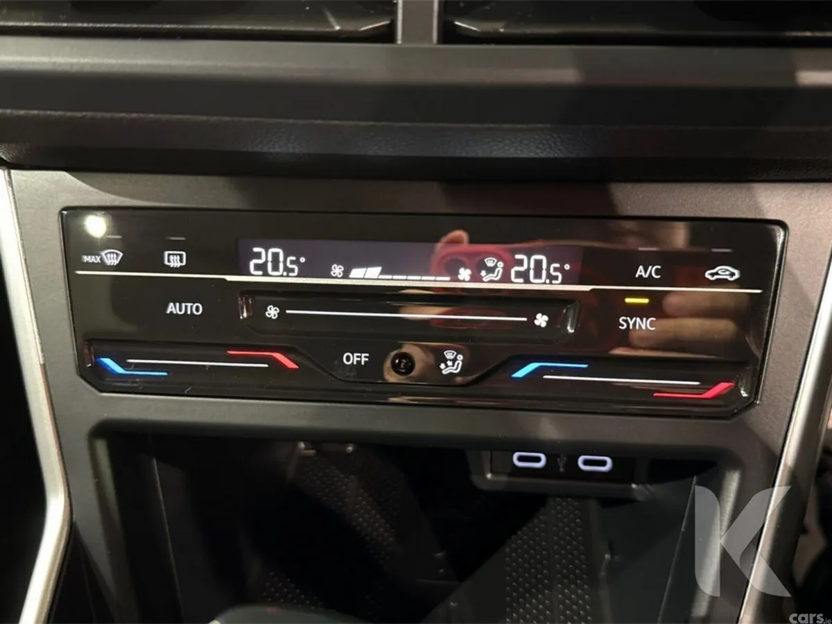 Volkswagen Polo Hatchback, Petrol, 2022, Blue