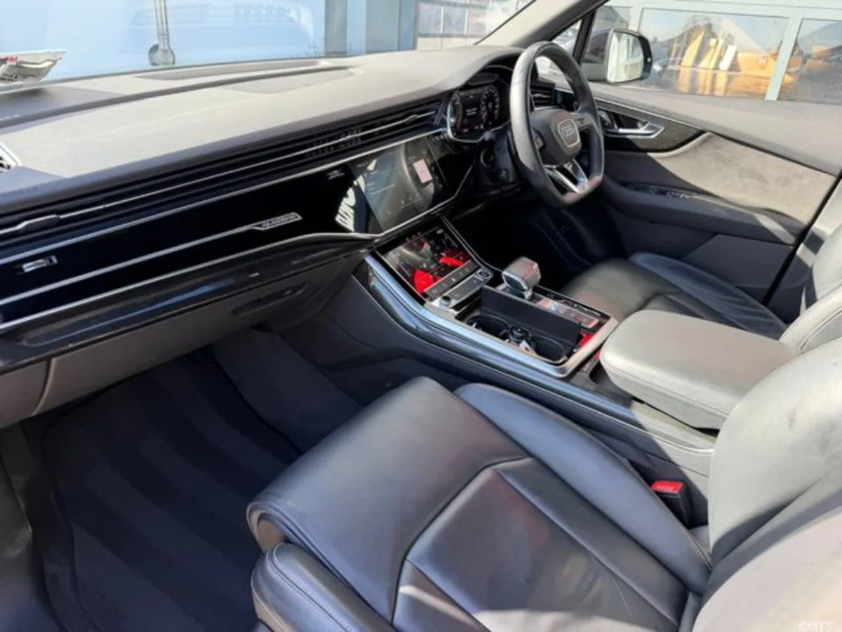 Audi Q7 SUV, Petrol Plug-in Hybrid, 2021, Black
