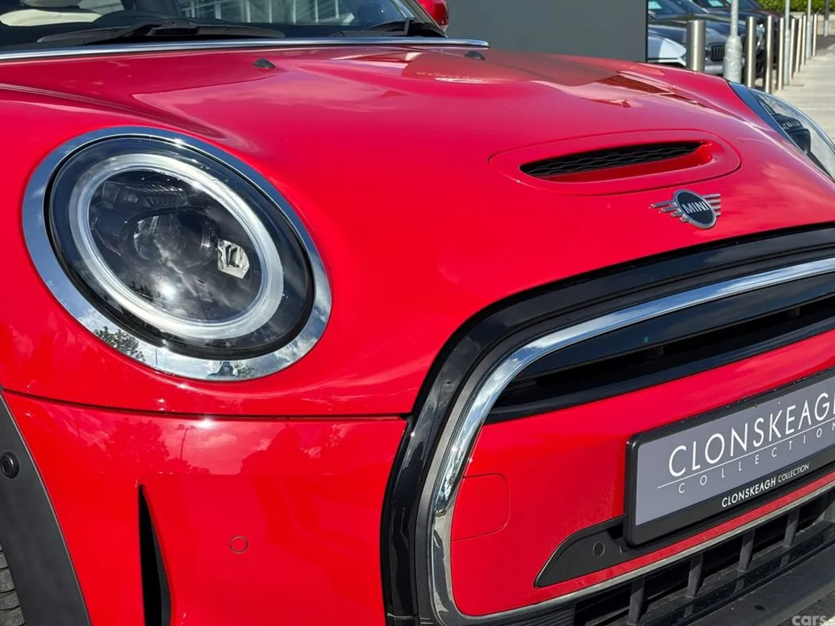 Mini Cooper Hatchback, Electric, 2022, Red