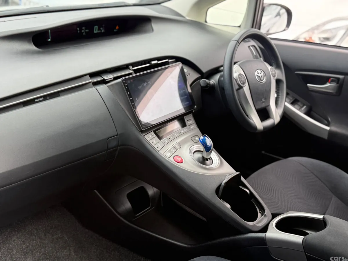 Toyota Prius Hatchback, Petrol Hybrid, 2015, Brown