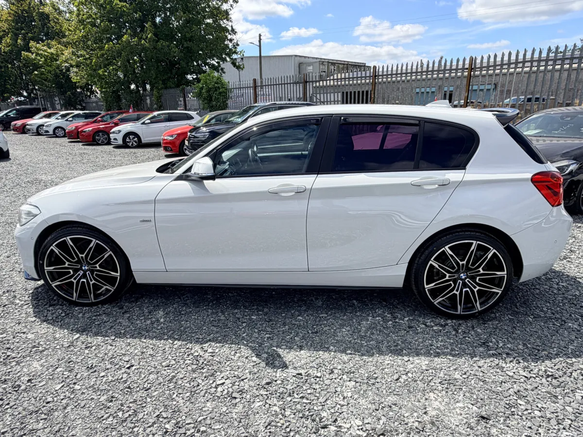 BMW 1-Series Hatchback, Diesel, 2017, White