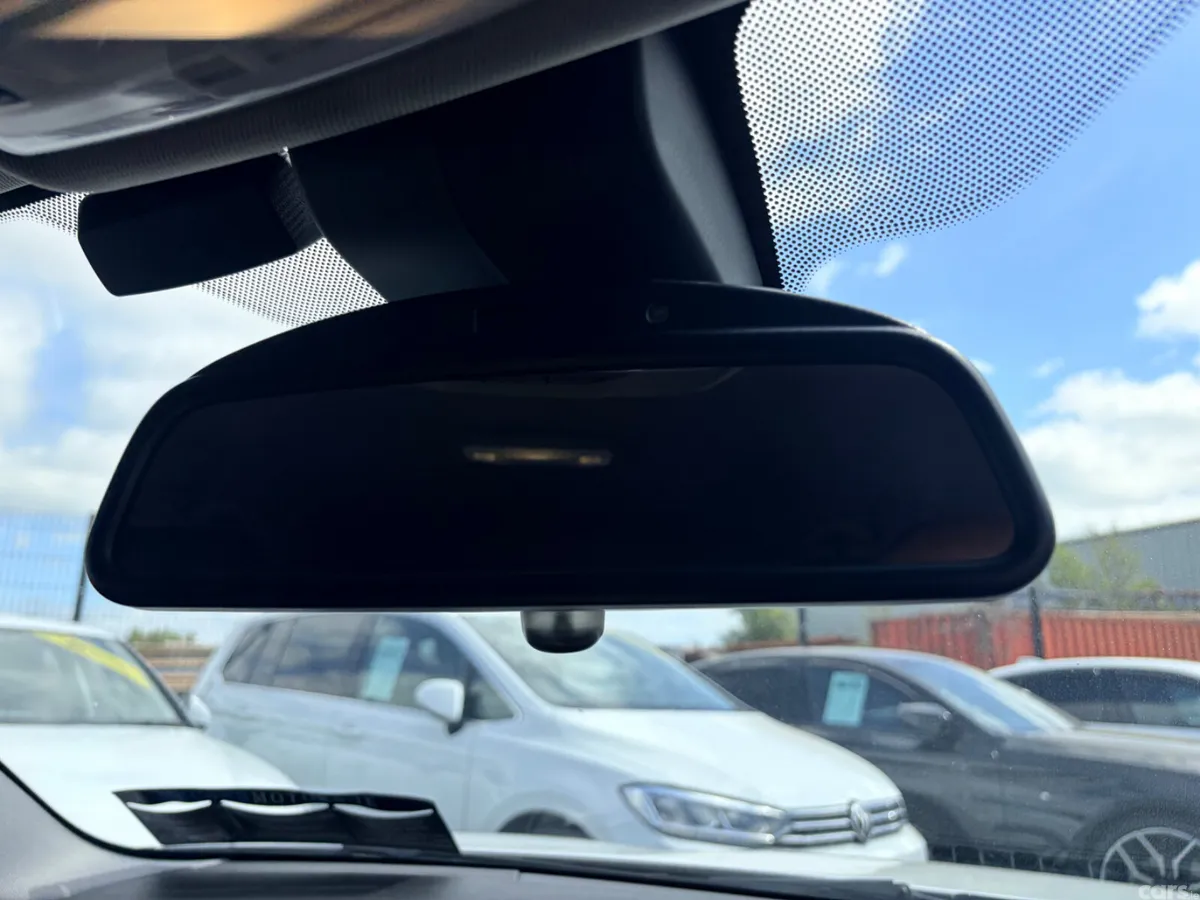 BMW 1-Series Hatchback, Diesel, 2017, White