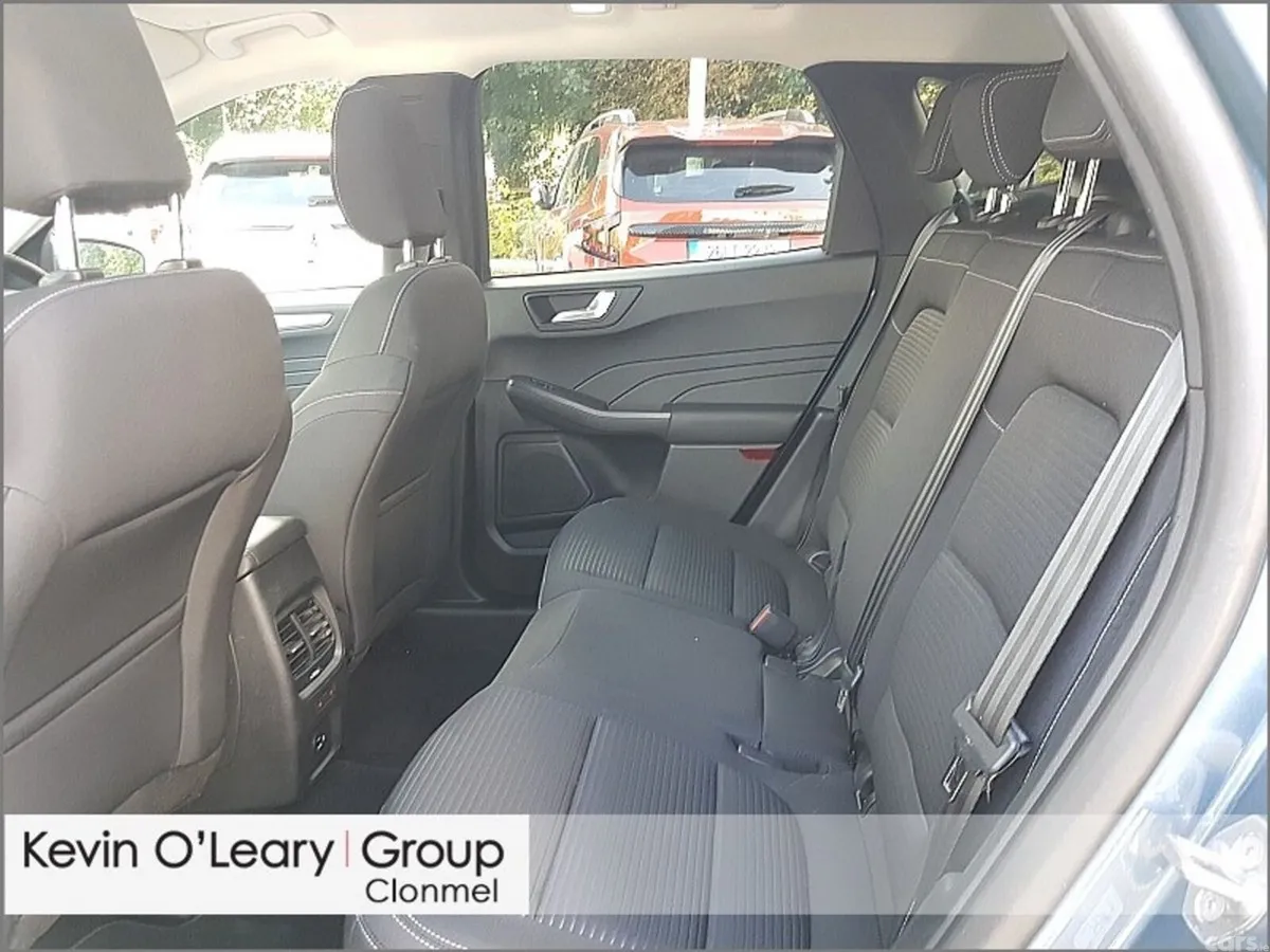 Ford Kuga SUV, Petrol Hybrid, 2022, Blue