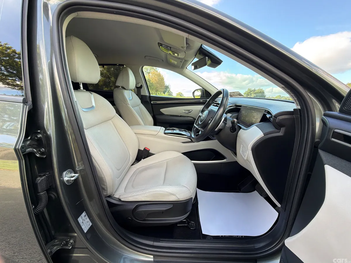 Hyundai Tucson SUV, Petrol Plug-in Hybrid, 2021, Grey