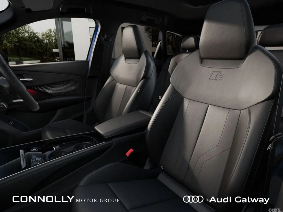 Audi Q3 SUV, Petrol Plug-in Hybrid, 2027, Blue