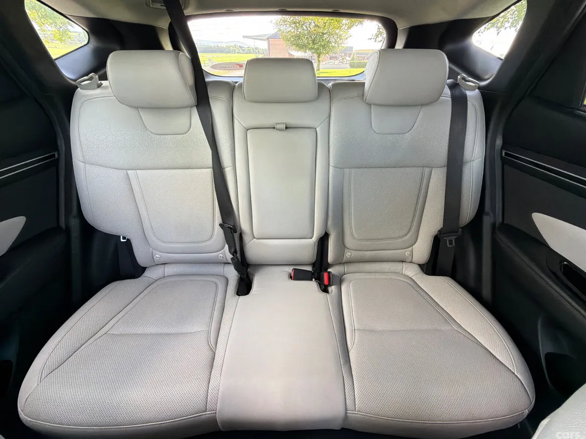 Hyundai Tucson SUV, Petrol Plug-in Hybrid, 2021, Grey