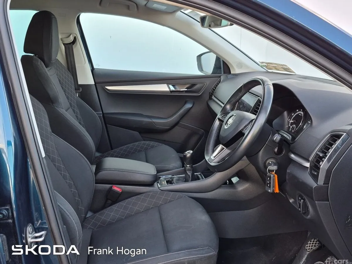Skoda Karoq SUV, Petrol, 2020, Blue