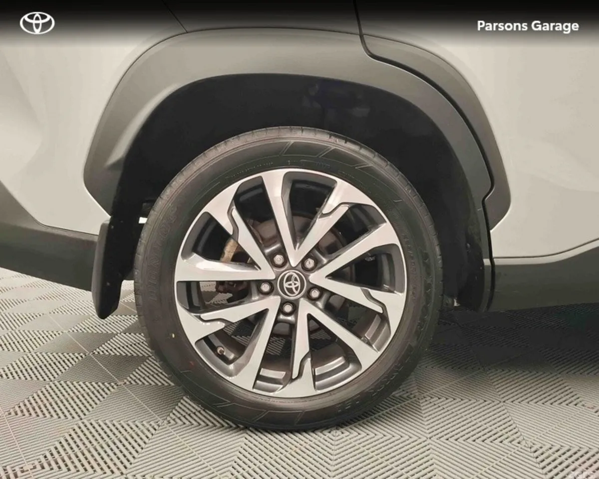 Toyota Corolla Cross SUV, Petrol Hybrid, 2024, Grey