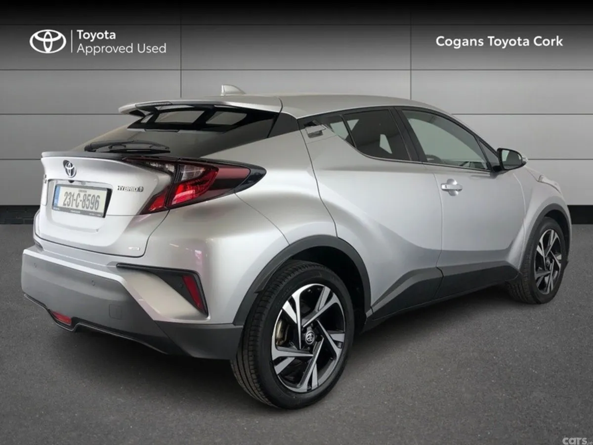 Toyota C-HR SUV, Petrol Hybrid, 2023, Silver