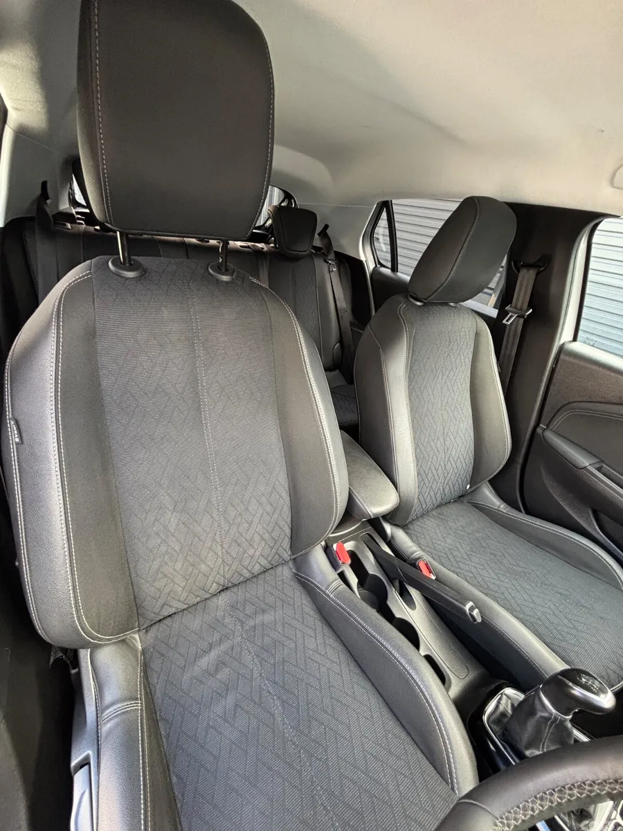 Opel Corsa Hatchback, Petrol, 2023, Grey