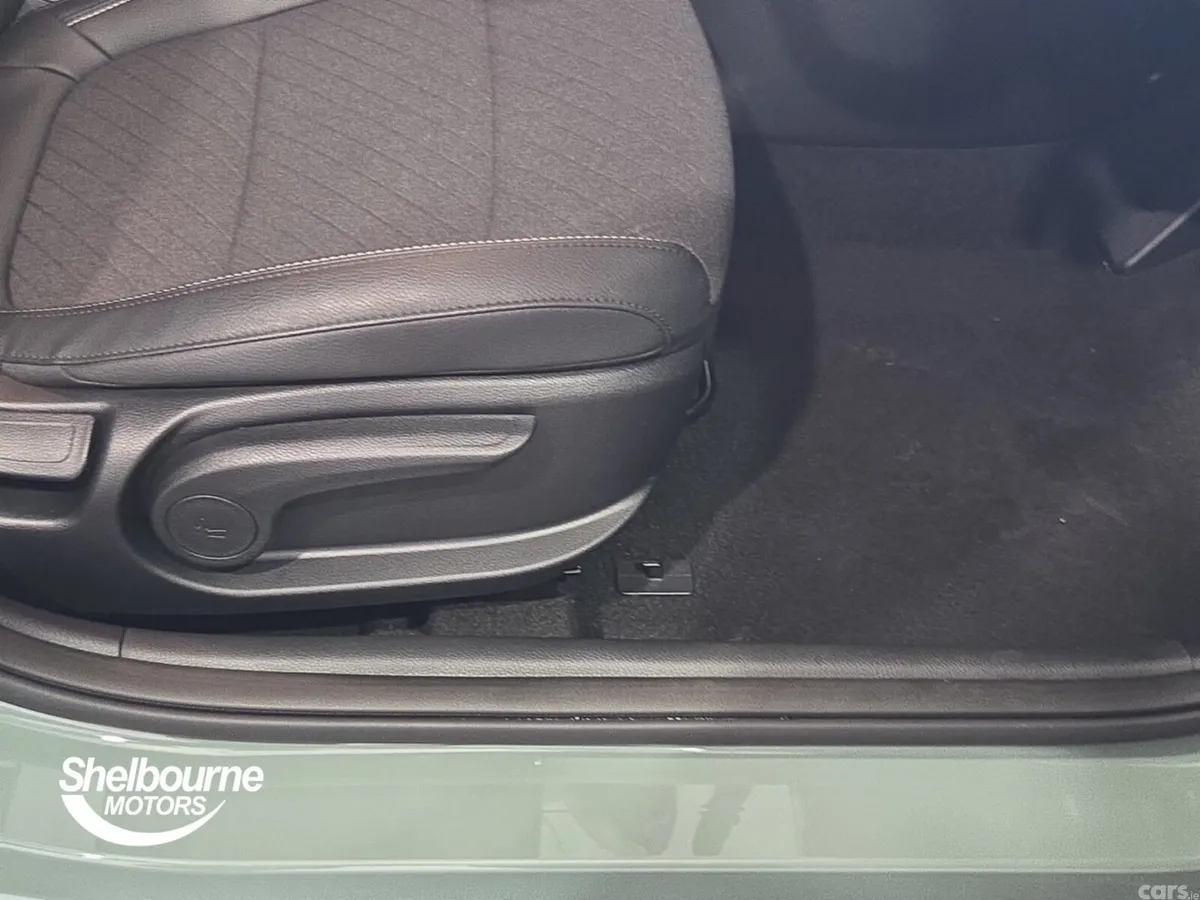Kia Stonic Estate, Petrol, 2026, Green