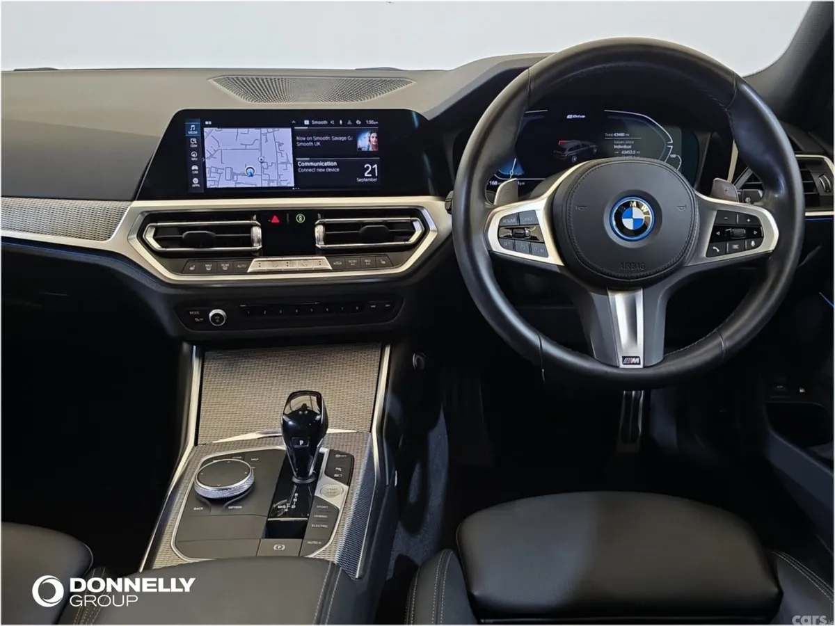 BMW 3-Series Estate, Petrol Hybrid, 2022, Grey