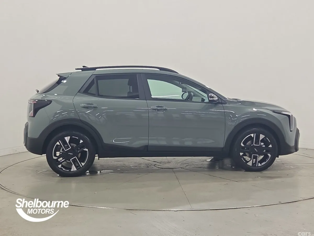 Kia Stonic Estate, Petrol, 2026, Green