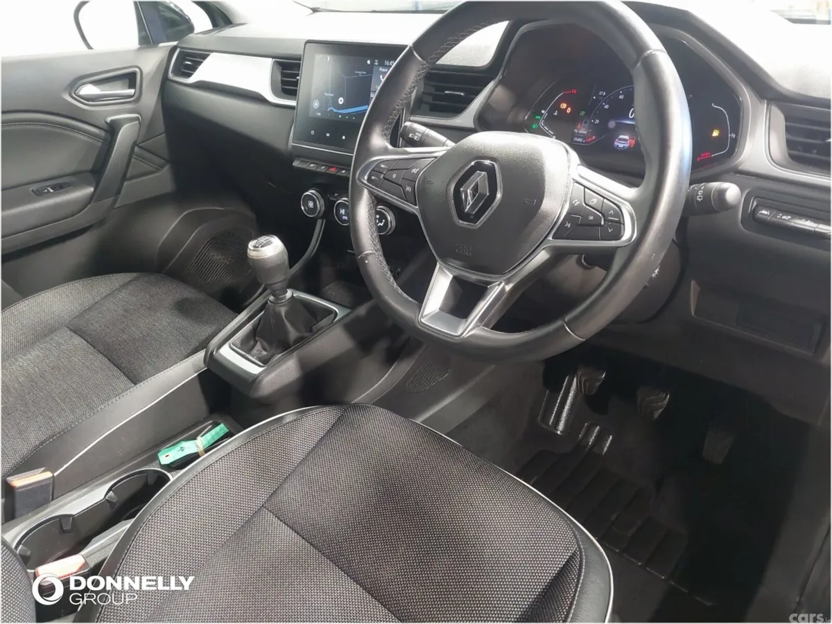 Renault Captur Hatchback, Petrol, 2024, Grey