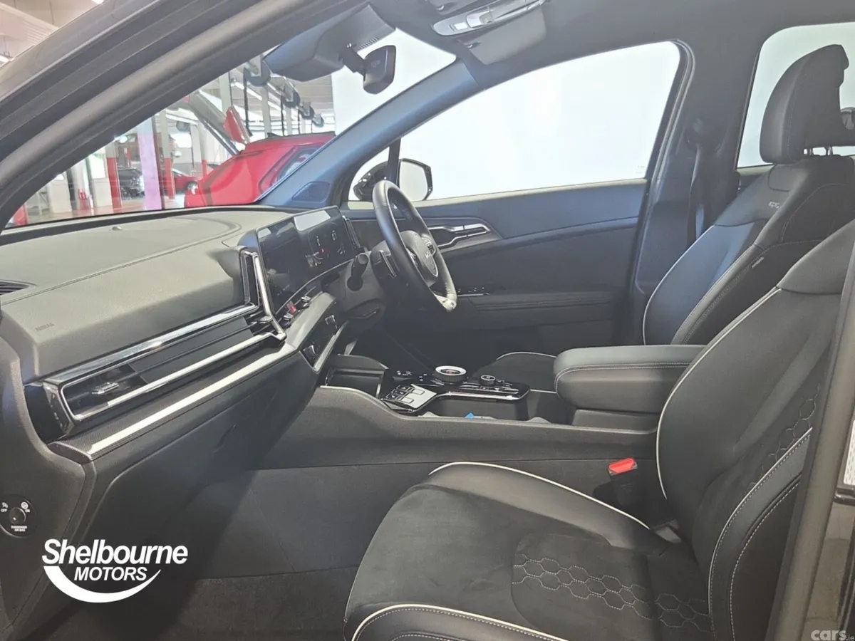 Kia Sportage SUV, Petrol, 2025, Black