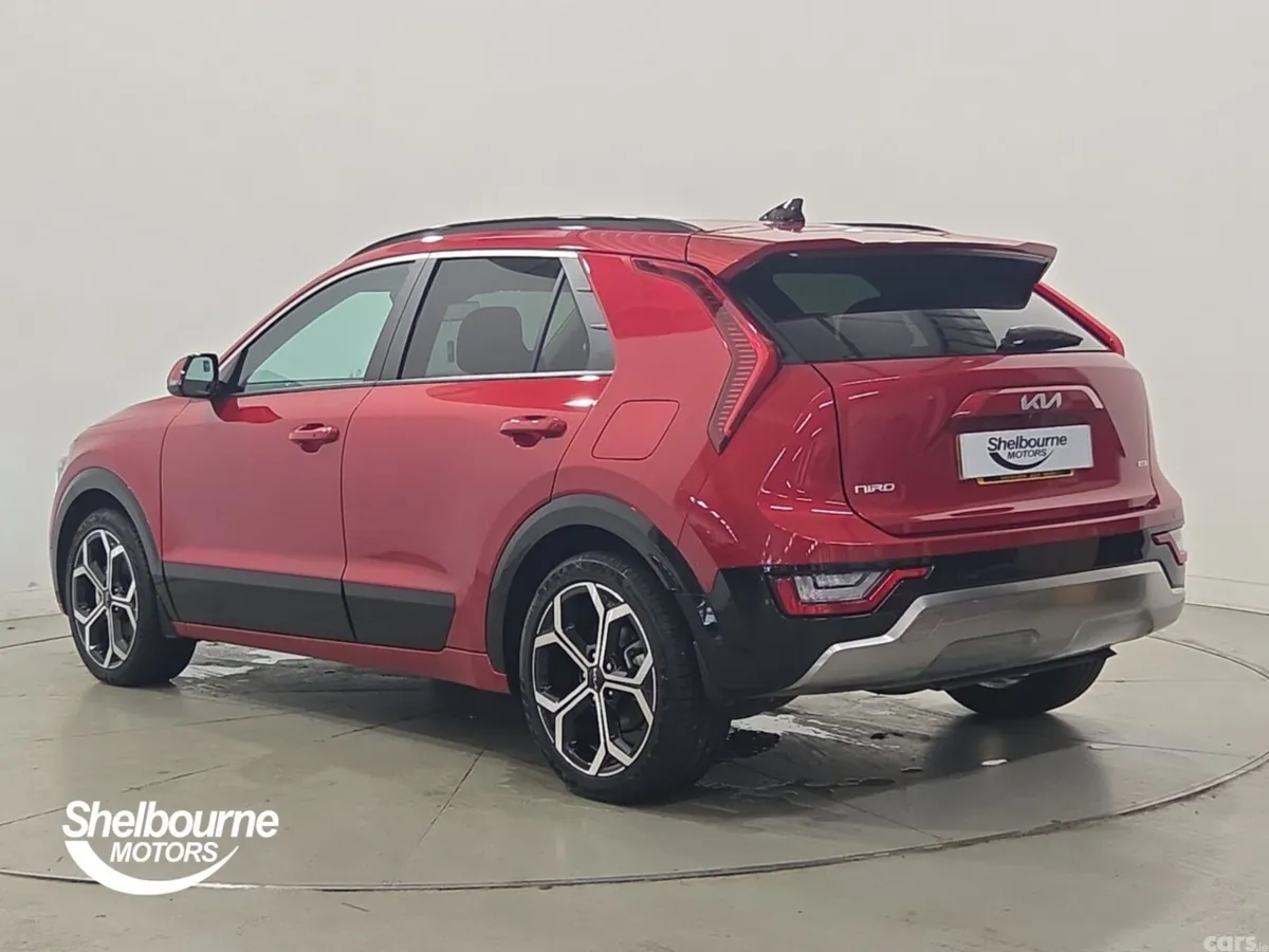 Kia Niro Estate, Petrol Hybrid, 2026, Red