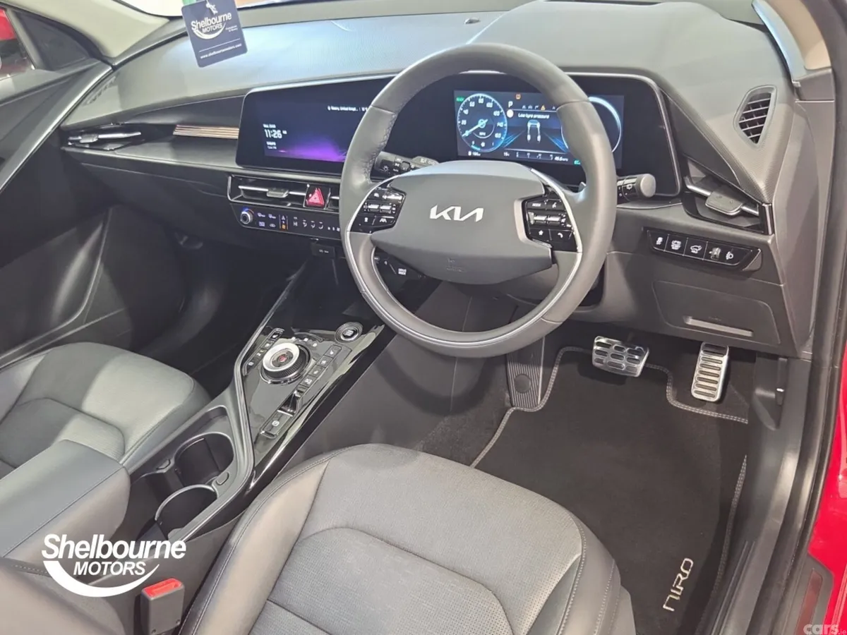 Kia Niro Estate, Petrol Hybrid, 2026, Red