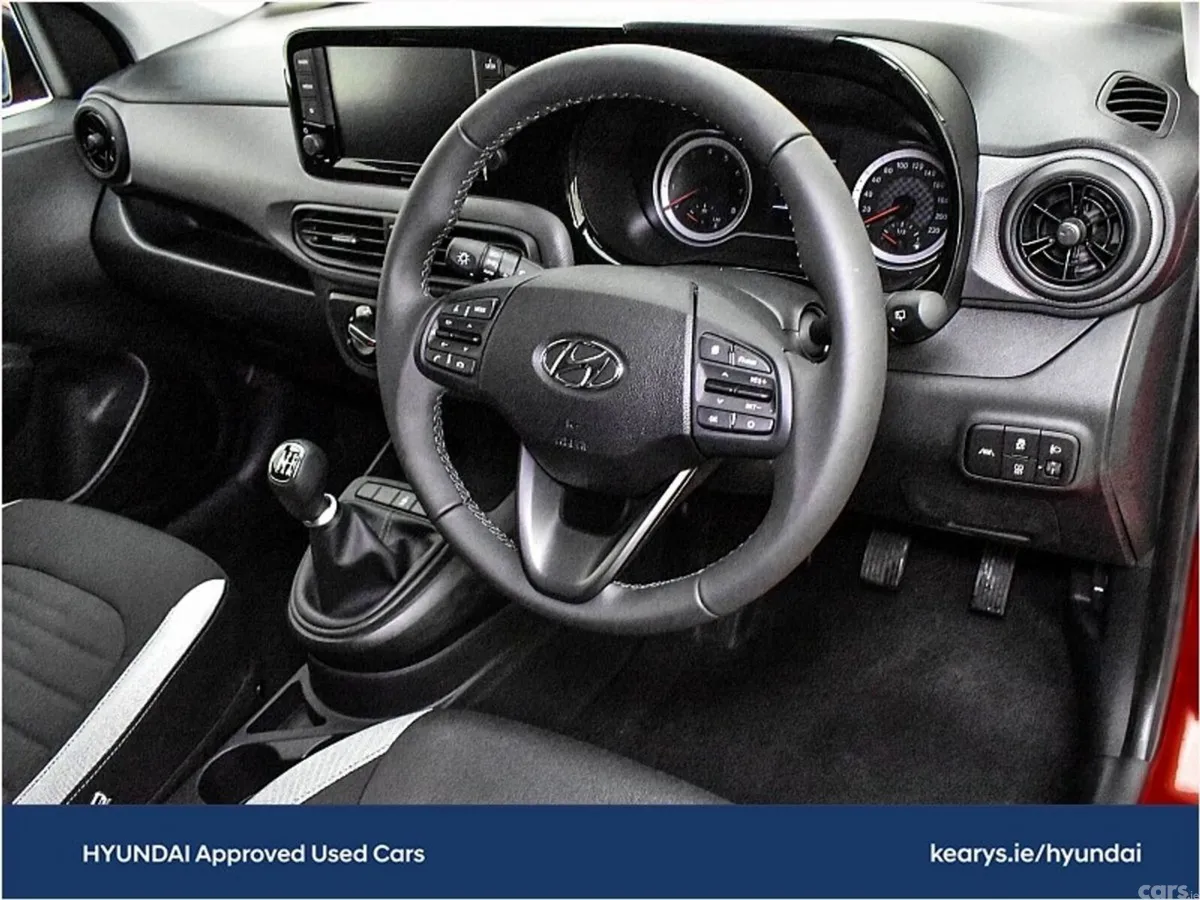 Hyundai i10 Hatchback, Petrol, 2023, Red
