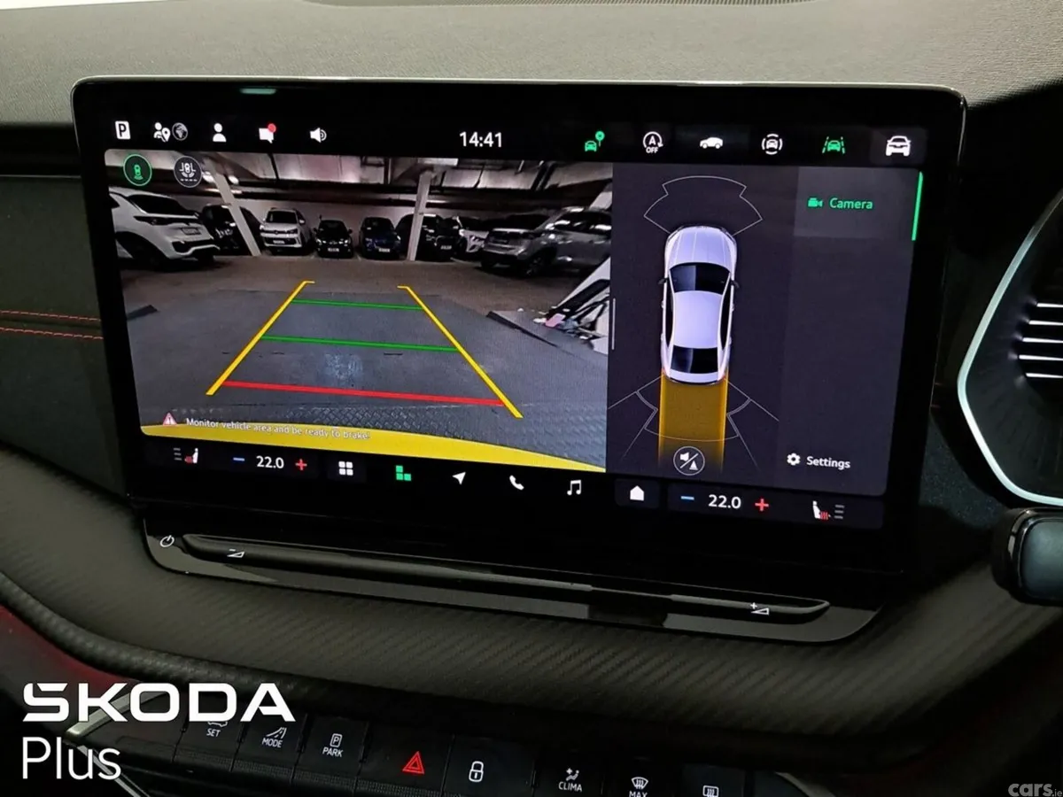 Skoda Octavia Saloon, Petrol, 2026, Yellow