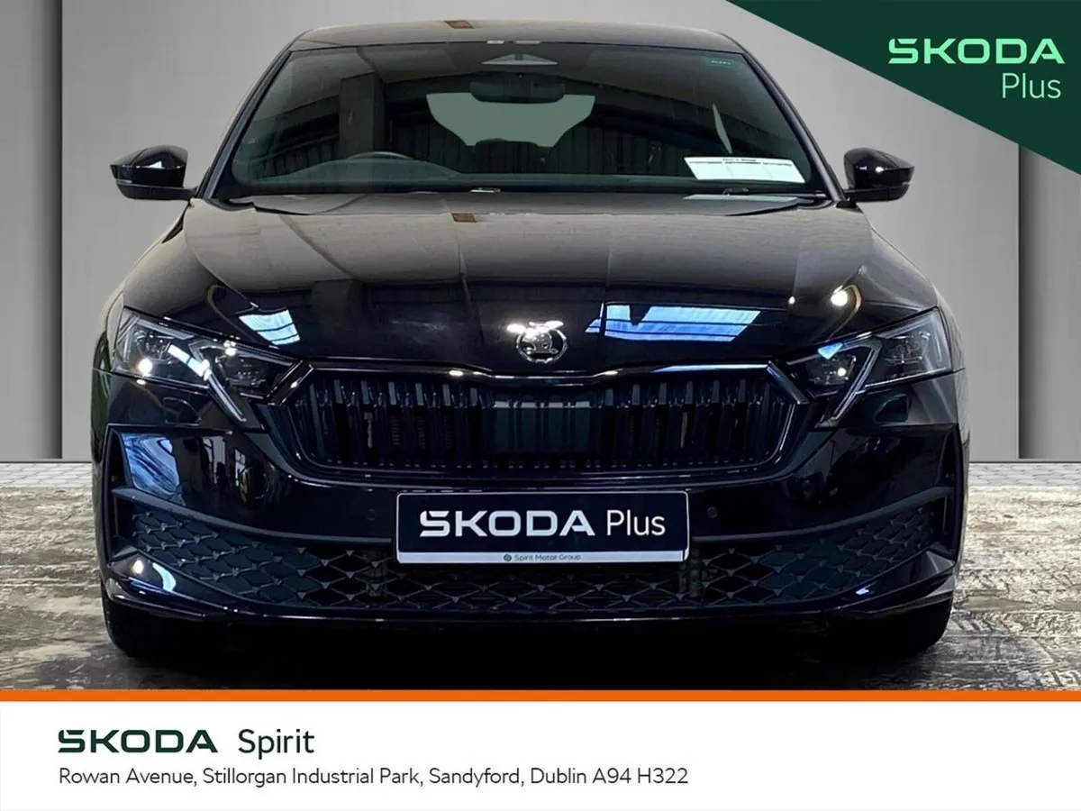Skoda Octavia Saloon, Diesel, 2026, Black