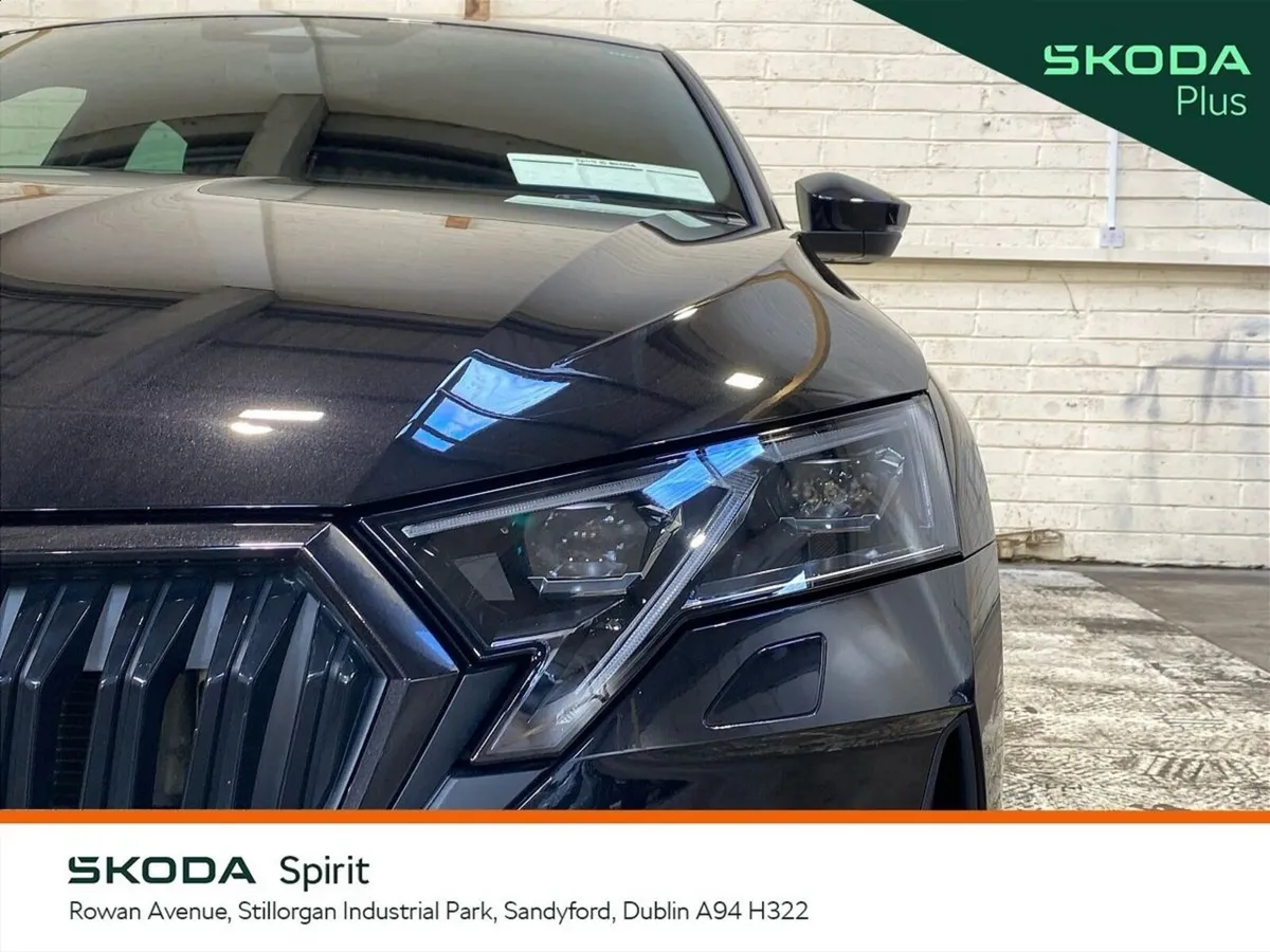 Skoda Octavia Saloon, Diesel, 2026, Black