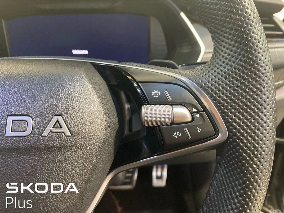 Skoda Octavia Saloon, Diesel, 2026, Black