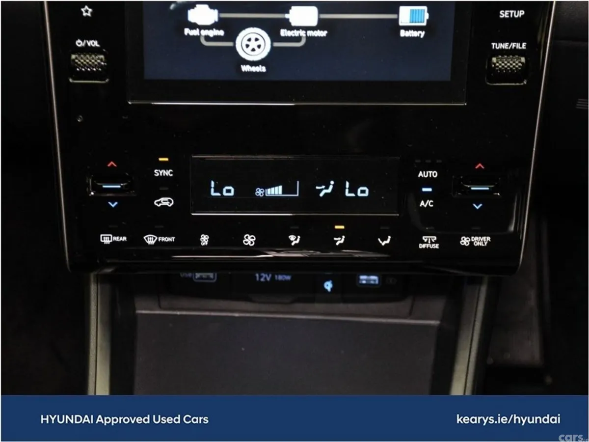 Hyundai Tucson SUV, Petrol Plug-in Hybrid, 2023, White