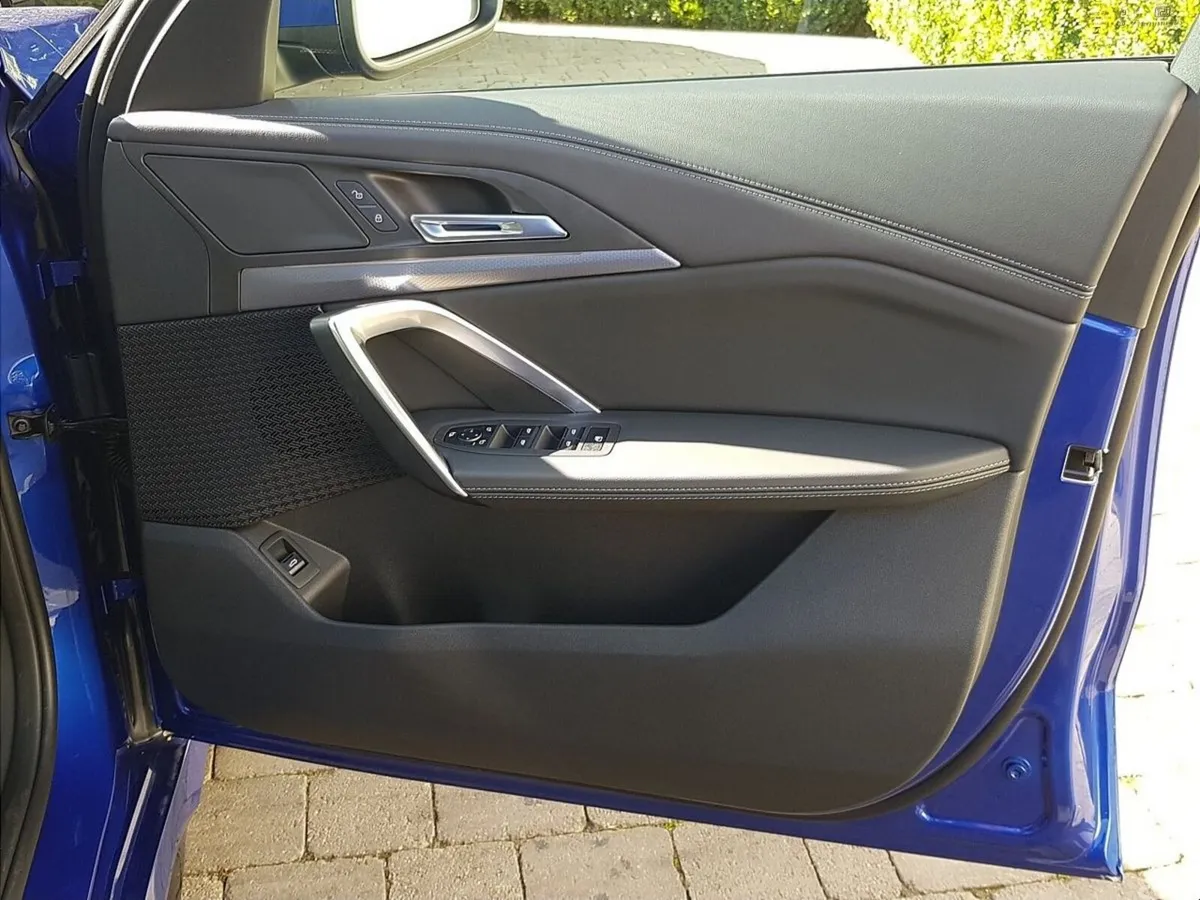 BMW iX1 SUV, Electric, 2026, Blue