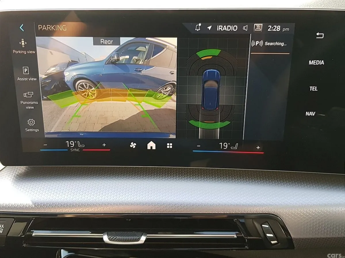 BMW iX1 SUV, Electric, 2026, Blue