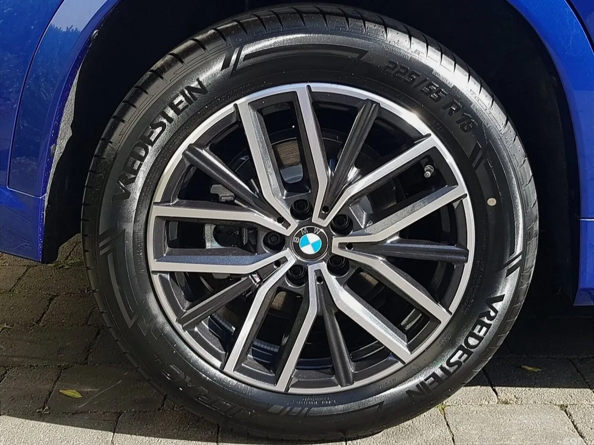 BMW iX1 SUV, Electric, 2026, Blue