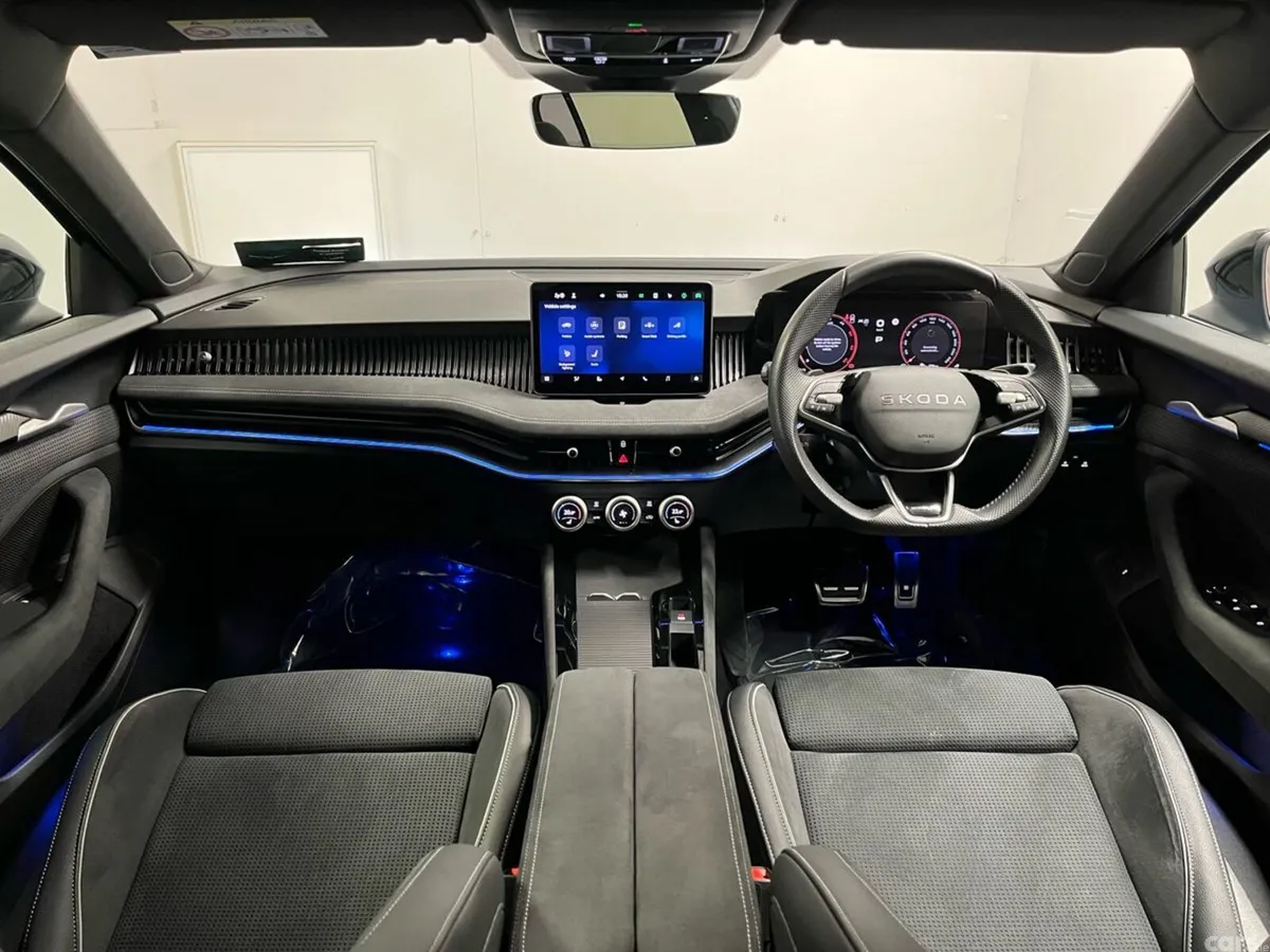 Skoda Superb Saloon, Diesel, 2026, Blue