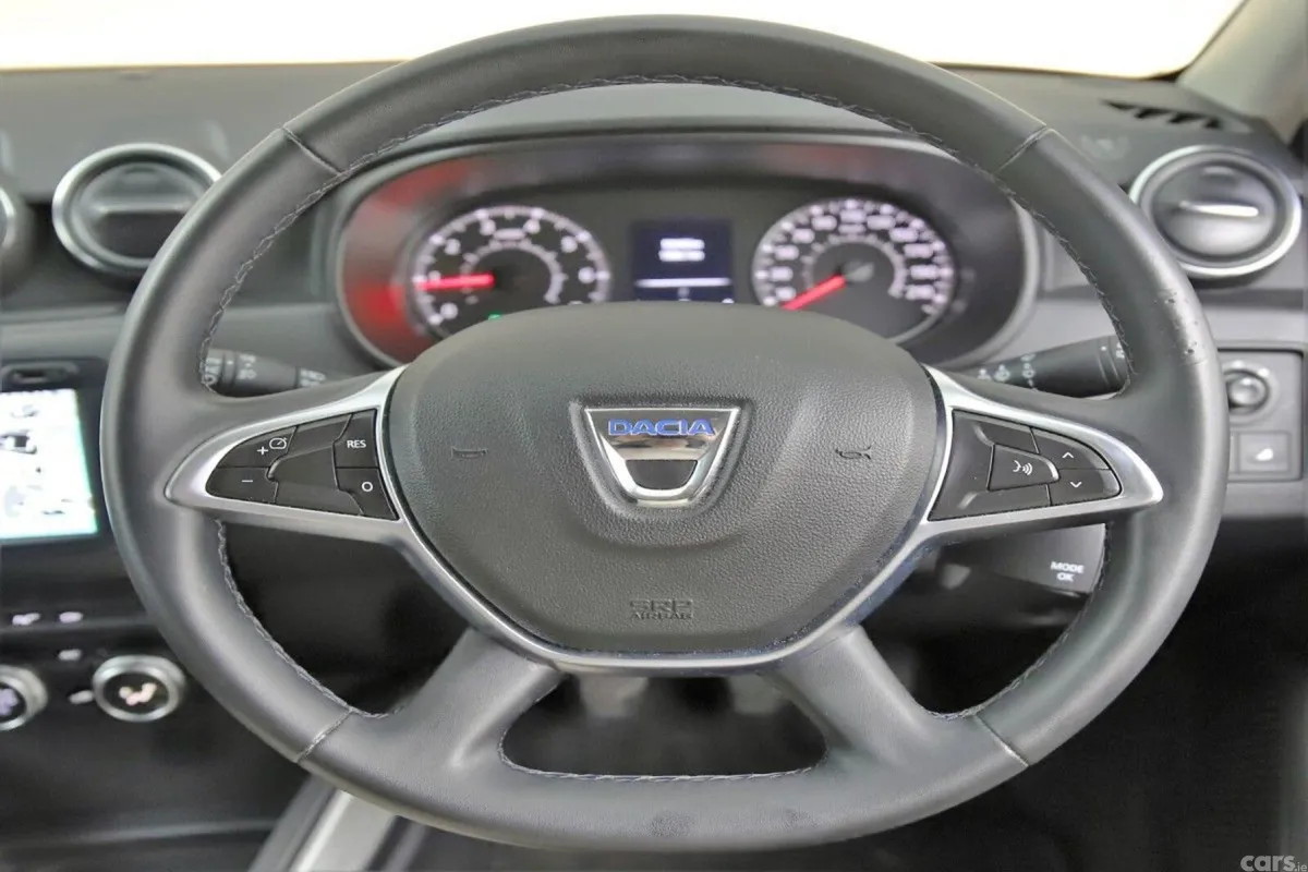 Dacia Duster SUV, Petrol Gas, 2021, Blue